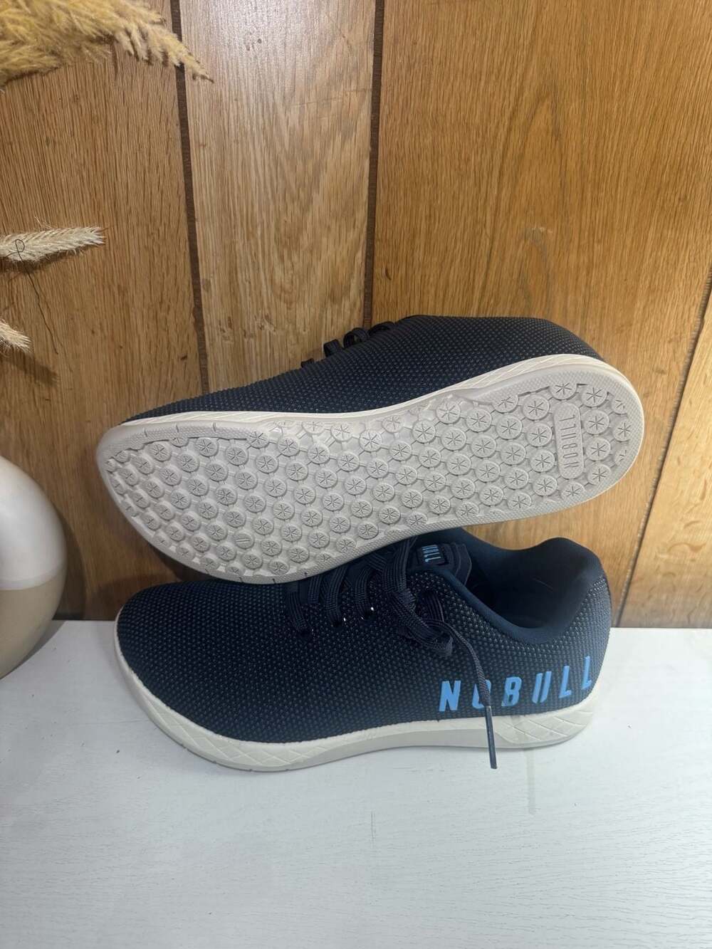 NOBULL Men's Navy White Trainer Sneakers Size 9.5